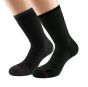 1000-MILE-COMBAT-SOCKS-ONE-BLACK-AND-ONE-GREEN-SOCK-ON-A-MANEQUIN