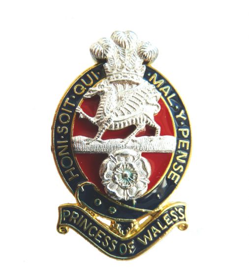 Issue PWRR Officers (Red and Blue) Cap Badge